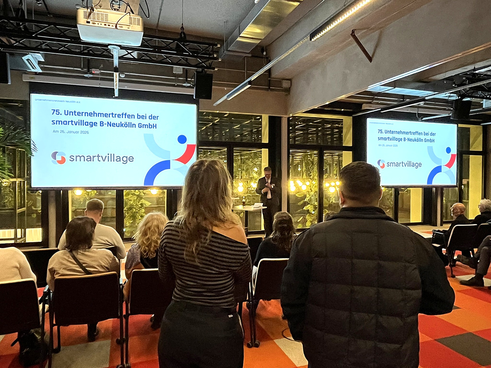 Gemeinsam ins neue Jahr: Netzwerkauftakt bei smartvillage B-Neukölln